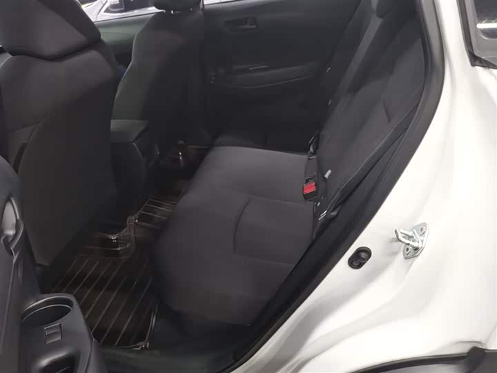 Фото 17 - Toyota Corolla Cross