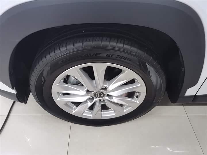 Фото 23 - Toyota Corolla Cross