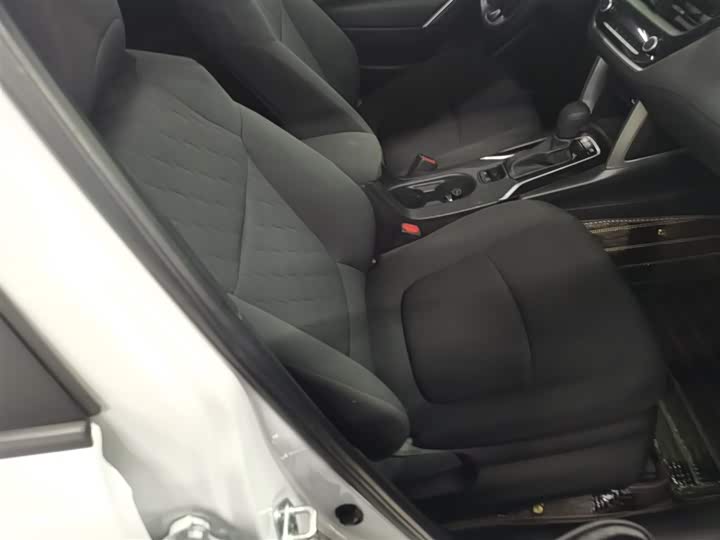 Фото 25 - Toyota Corolla Cross