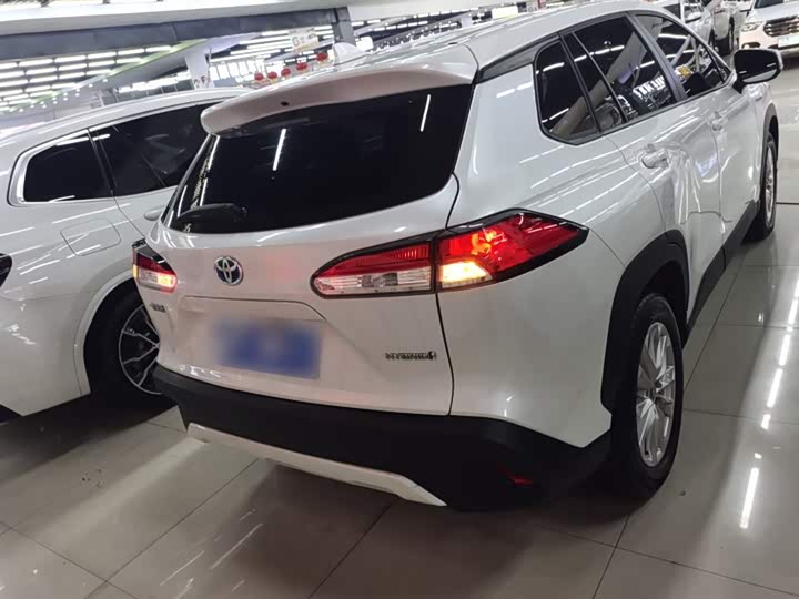 Фото 6 - Toyota Corolla Cross