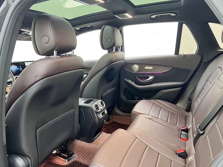 Фото 15 - Mercedes-Benz GLC-Class