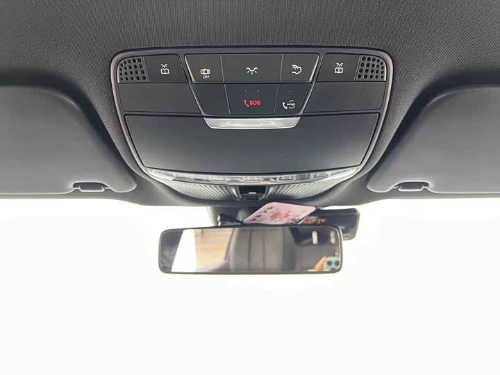 Фото 21 - Mercedes-Benz GLC-Class