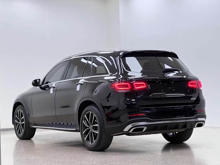 Фото 30 - Mercedes-Benz GLC-Class