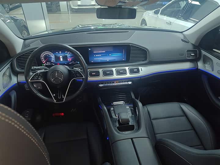 Фото 10 - Mercedes-Benz GLE-Class