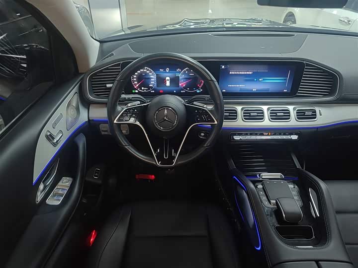 Фото 11 - Mercedes-Benz GLE-Class