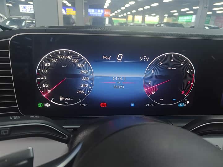 Фото 12 - Mercedes-Benz GLE-Class