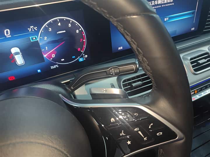 Фото 14 - Mercedes-Benz GLE-Class