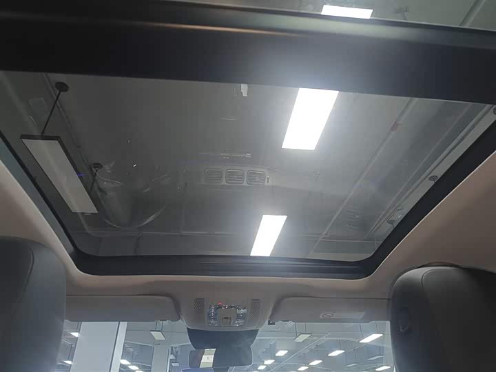 Фото 18 - Mercedes-Benz GLE-Class