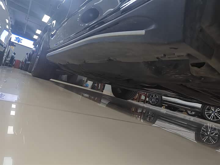 Фото 20 - Mercedes-Benz GLE-Class