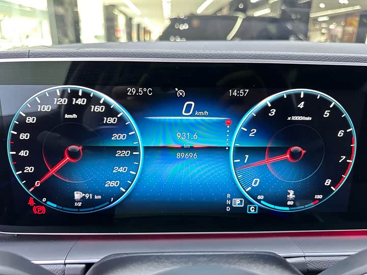 Фото 11 - Mercedes-Benz GLE-Class