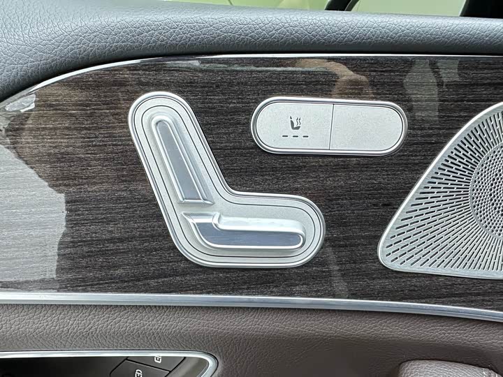 Фото 15 - Mercedes-Benz GLE-Class