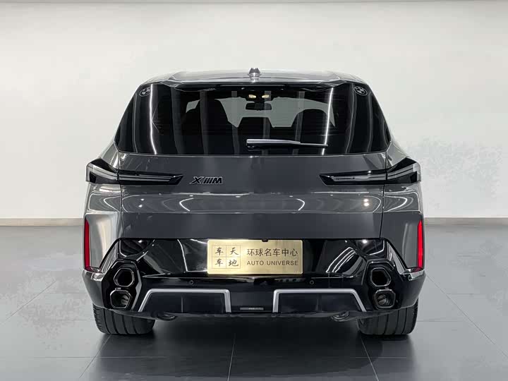 Фото 12 - BMW XM