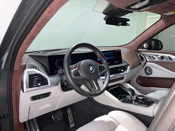 Фото 7 - BMW XM