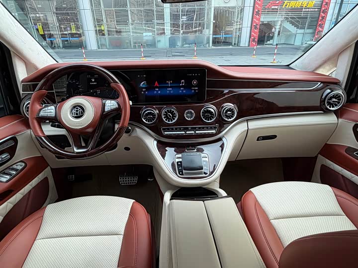 Фото 26 - Mercedes-Benz Vito