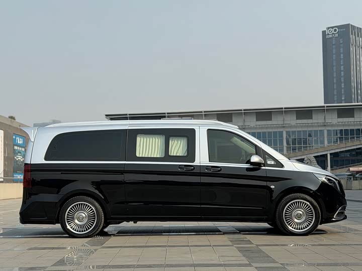 Фото 8 - Mercedes-Benz Vito