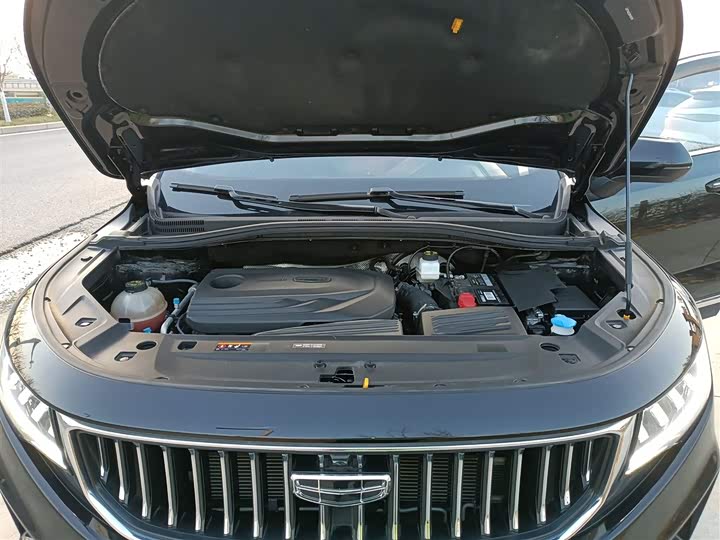 Фото 20 - Geely Okavango