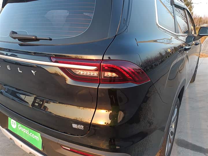 Фото 8 - Geely Okavango