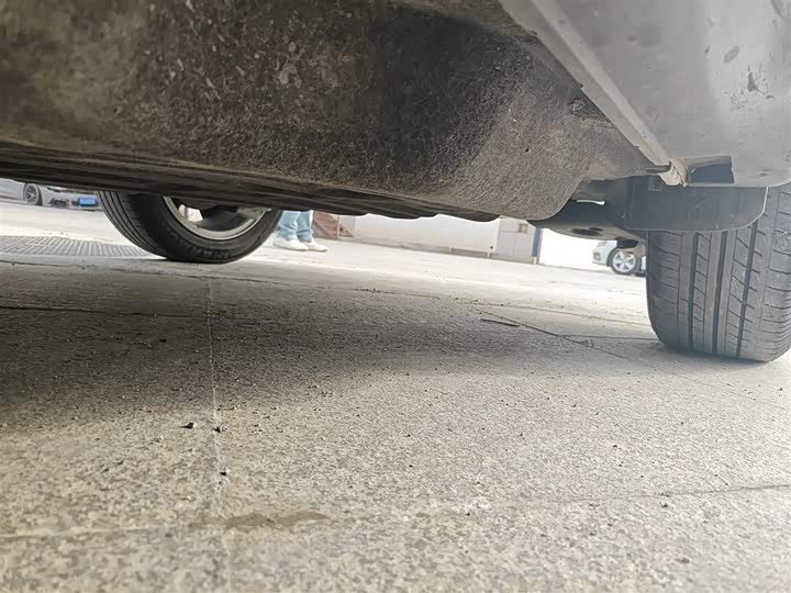 Фото 18 - Honda Vezel