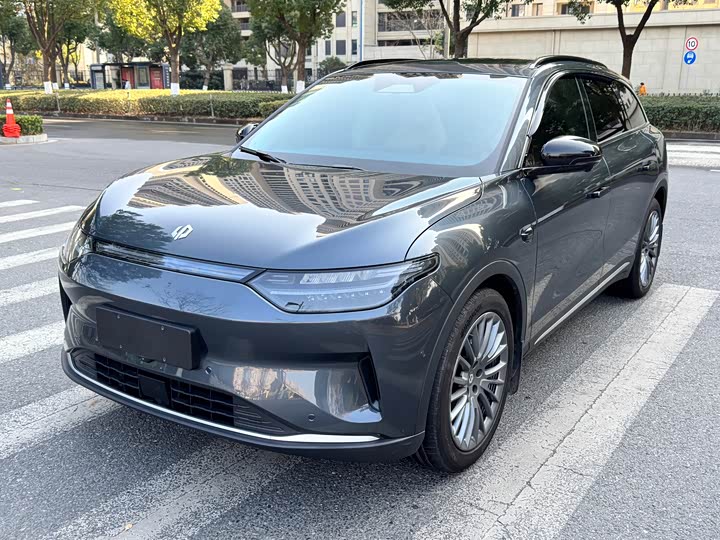 Фото 1 - Leapmotor C11