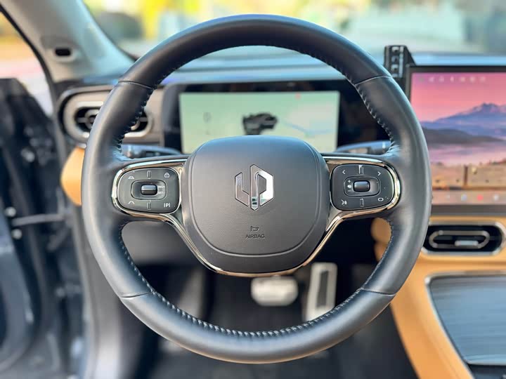 Фото 13 - Leapmotor C11