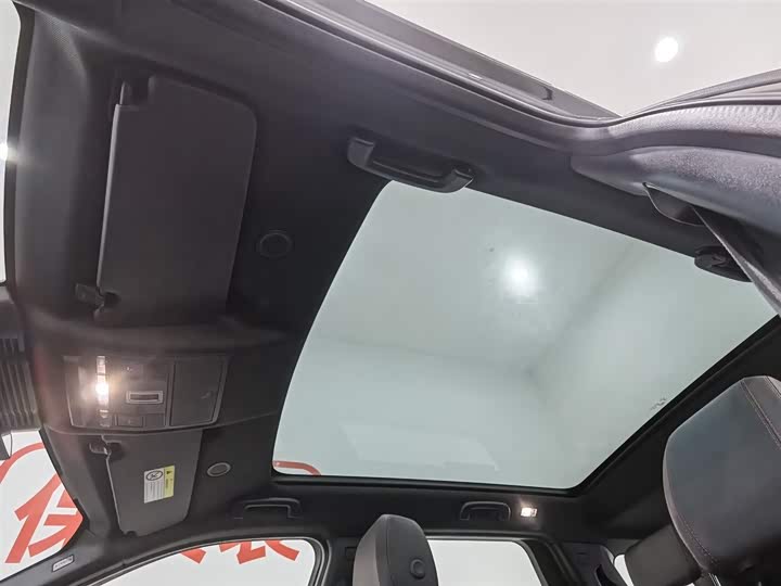 Фото 14 - Land Rover Discovery Sport Hybrid