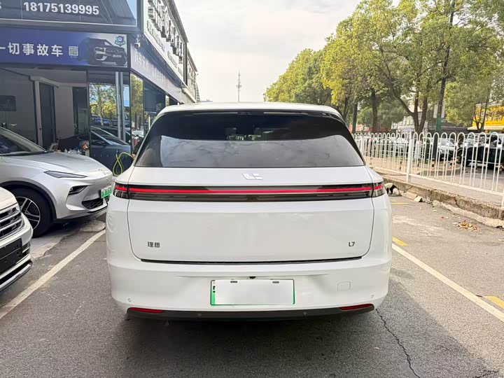 Фото 5 - LiXiang L7