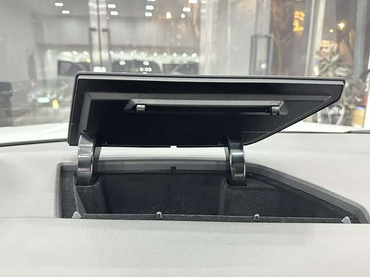 Фото 15 - Volkswagen Tayron