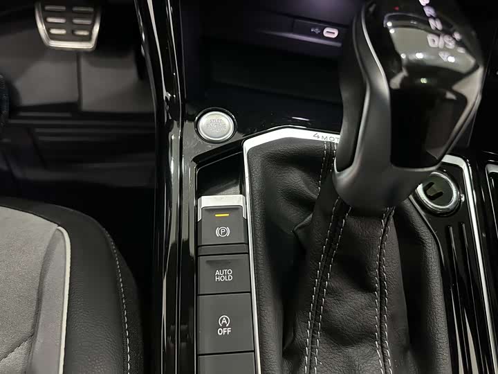 Фото 22 - Volkswagen Tayron