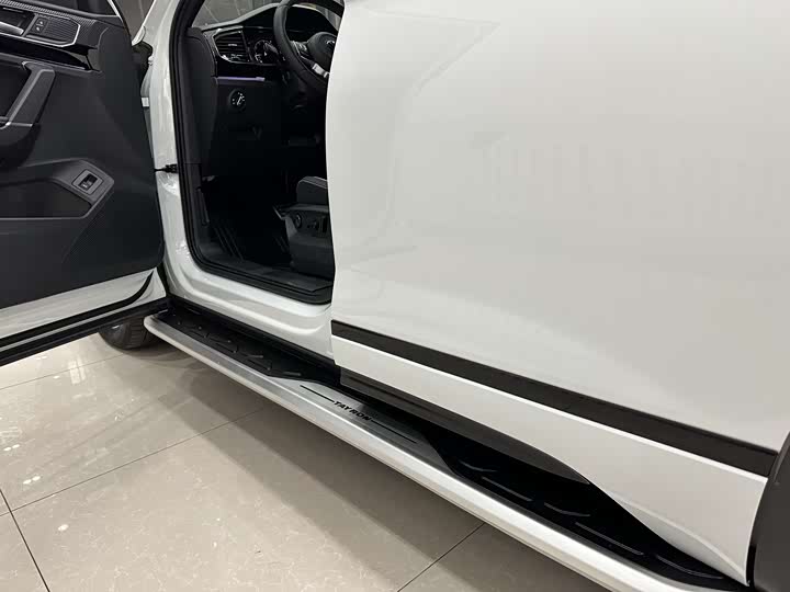 Фото 30 - Volkswagen Tayron