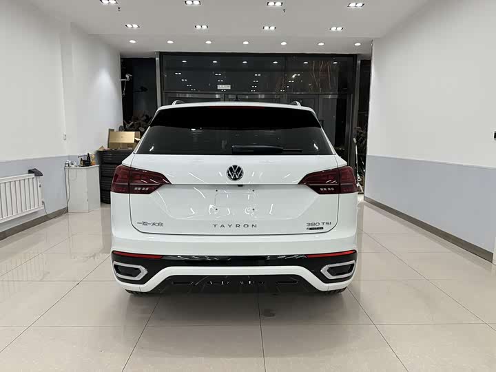 Фото 37 - Volkswagen Tayron