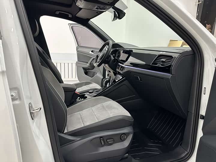 Фото 7 - Volkswagen Tayron