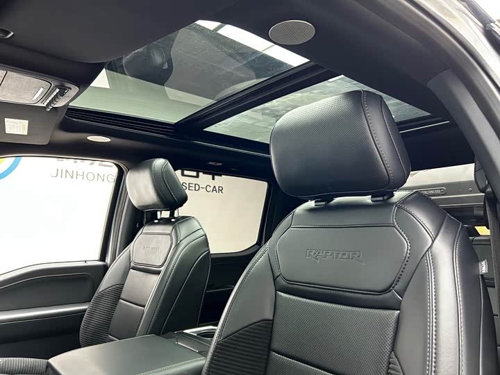 Фото 14 - Ford F-150 Raptor