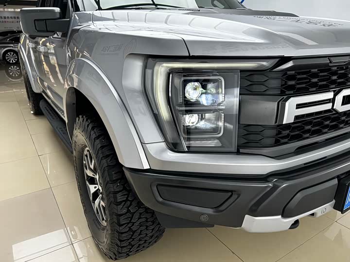 Фото 24 - Ford F-150 Raptor