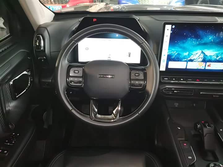 Фото 11 - Haval H-Dog Hybrid