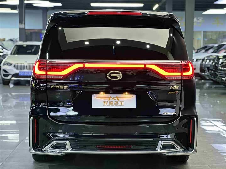 Фото 10 - GAC Trumpchi M8