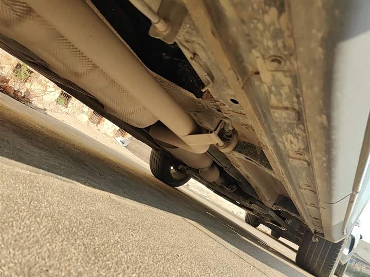 Фото 16 - Changan Oshan X7