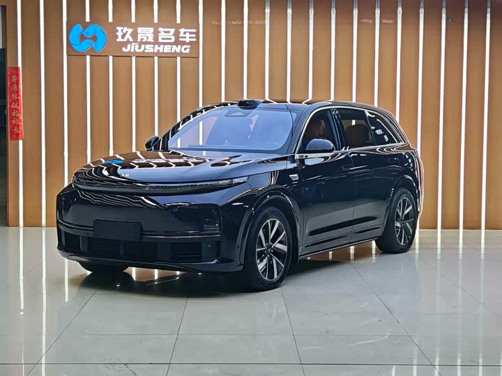 Фото 1 - LiXiang L7