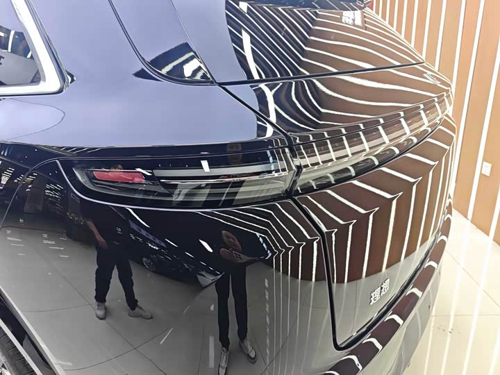 Фото 18 - LiXiang L7