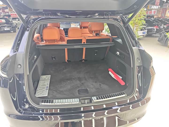 Фото 19 - LiXiang L7