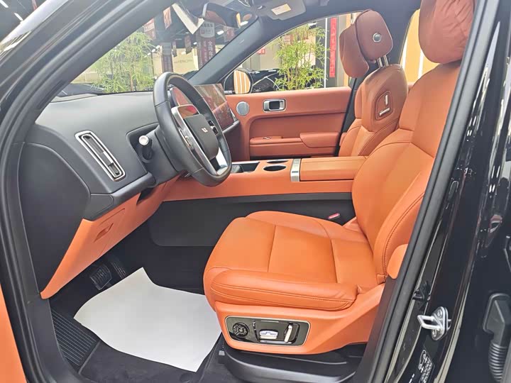 Фото 9 - LiXiang L7