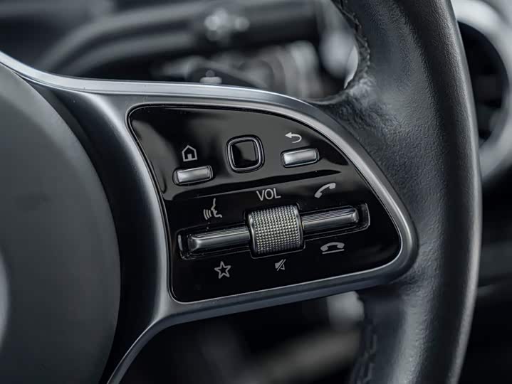 Фото 16 - Mercedes-Benz A-Class