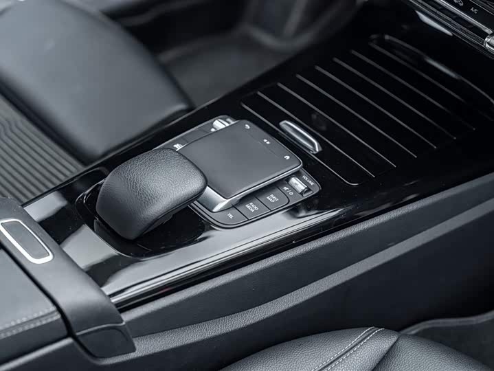 Фото 19 - Mercedes-Benz A-Class