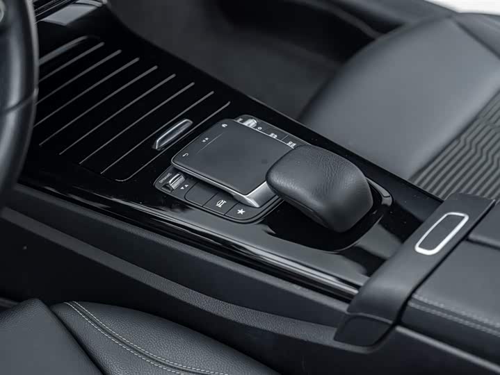 Фото 23 - Mercedes-Benz A-Class