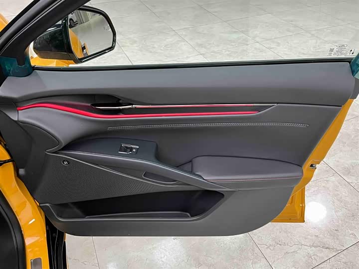 Фото 12 - Ford Mondeo