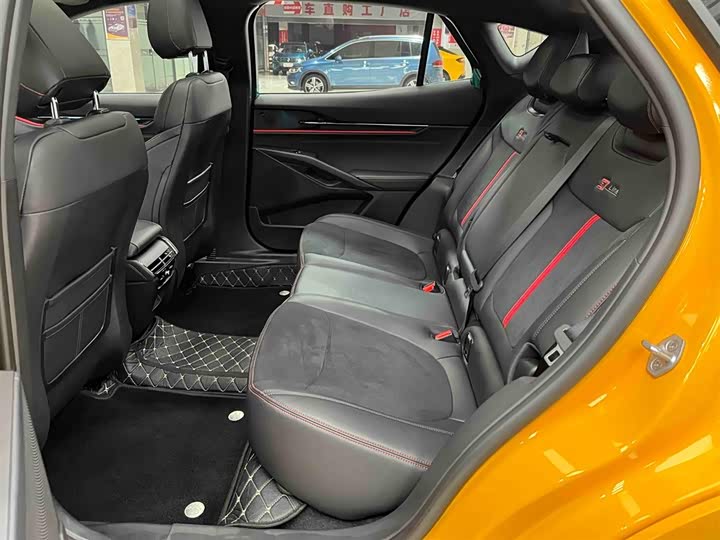 Фото 14 - Ford Mondeo