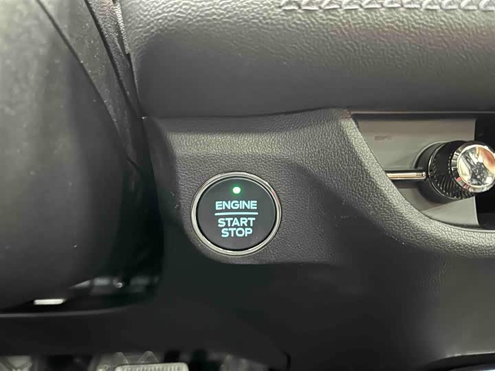 Фото 4 - Ford Mondeo