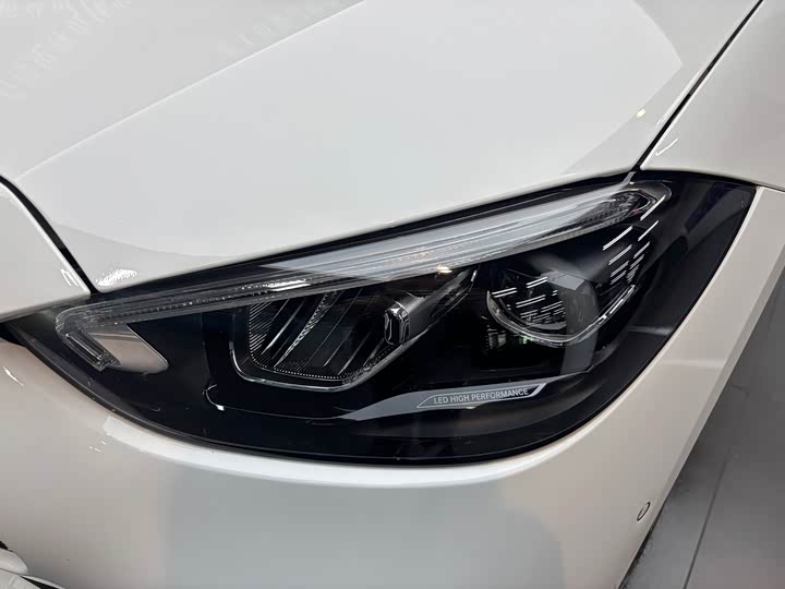 Фото 16 - Mercedes-Benz C-Class