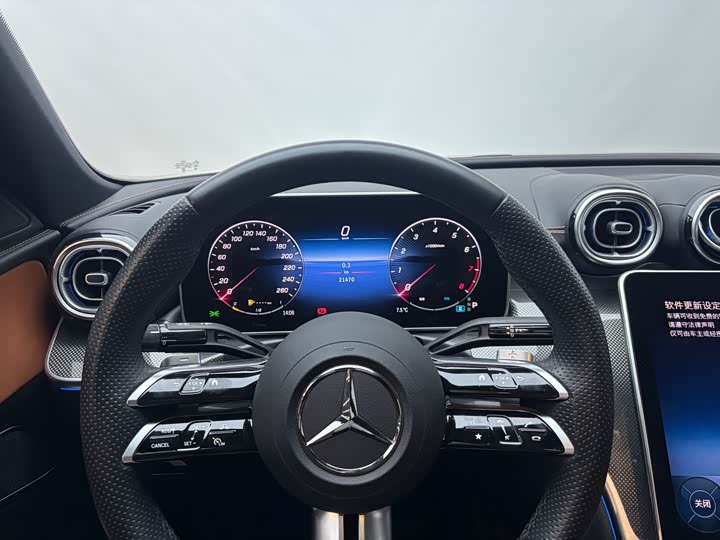 Фото 7 - Mercedes-Benz C-Class