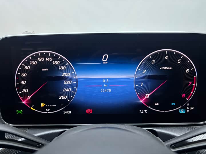 Фото 8 - Mercedes-Benz C-Class