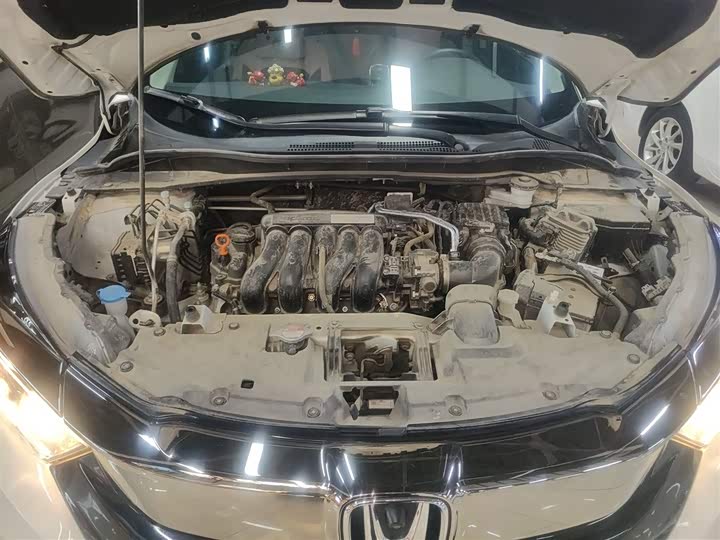 Фото 20 - Honda Vezel